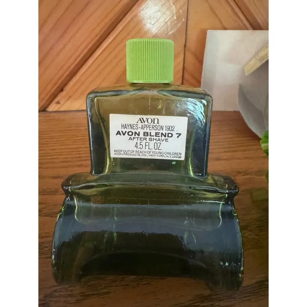 Vintage Avon Haynes-Apperson 1902 Car Decanter Blend 7 After Shave w Box